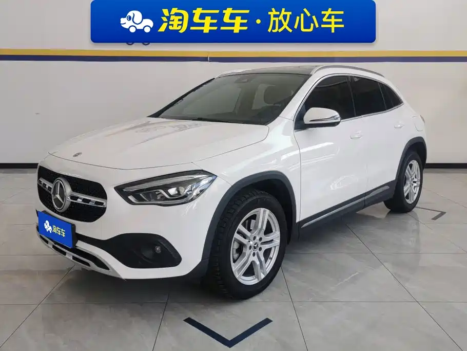 Mercedes-Benz GLA 2023 — фото 1