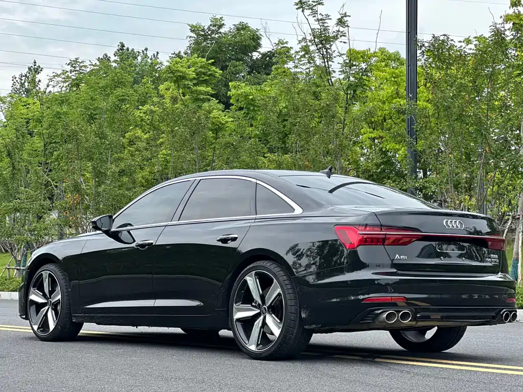 Audi A6L 2020