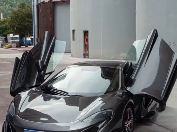 McLaren 650S 2016