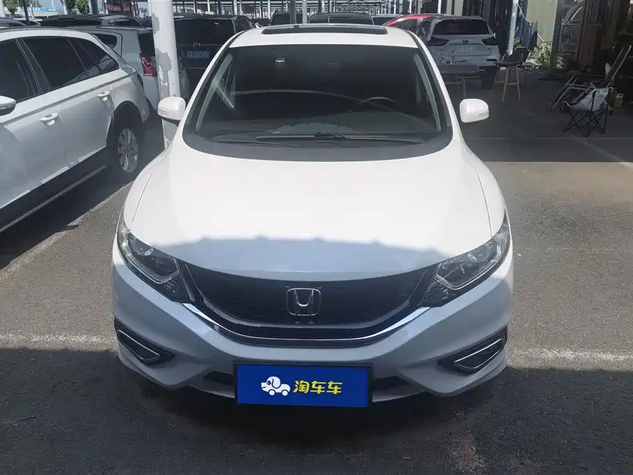 Honda Jade 2016