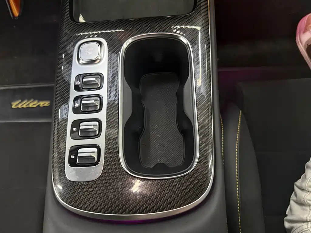 Xiaomi SU7 Ultra 2025 — фото 15