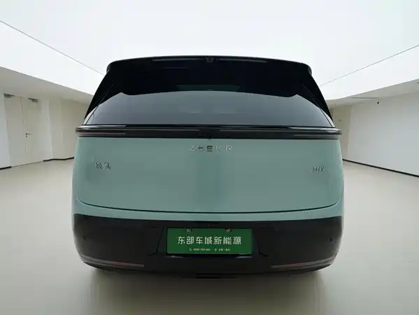 Zeekr MIX 2024