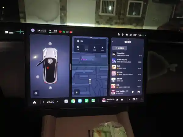 Xiaomi YU7 2025