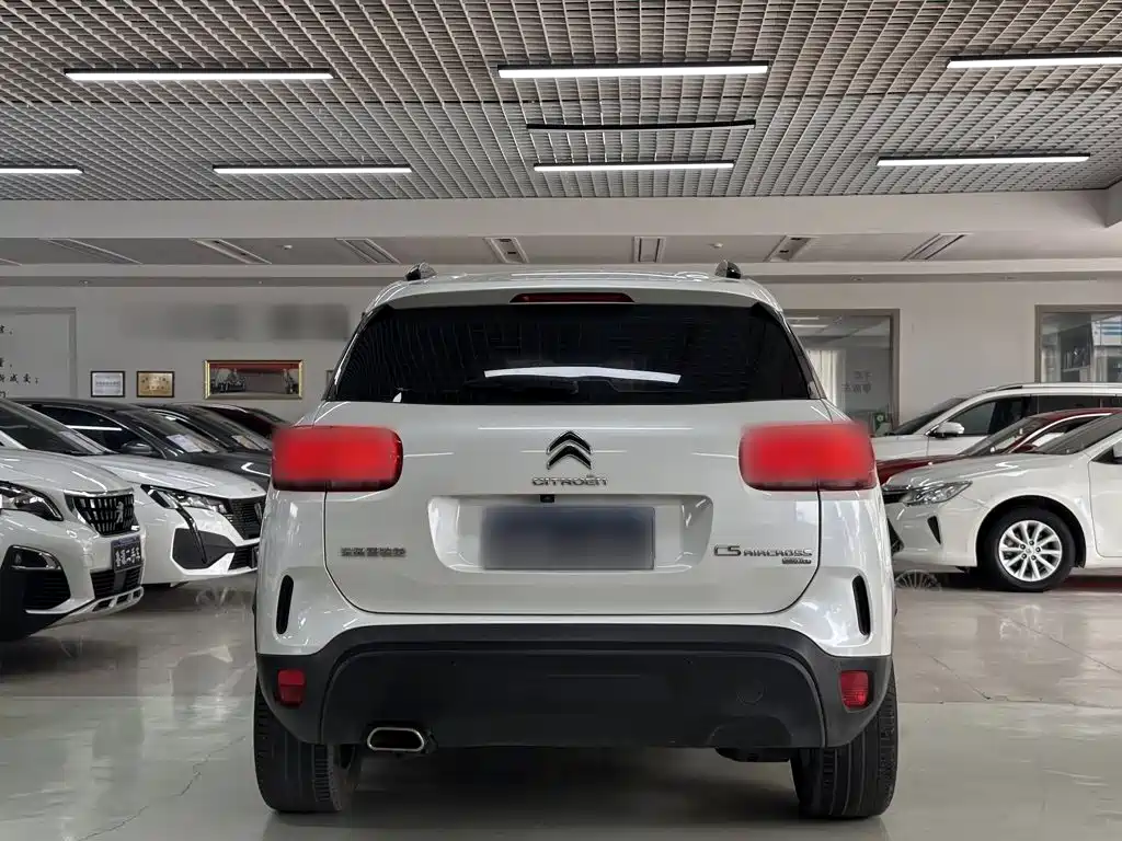 Citroën C5 Aircross 2017 — фото 23