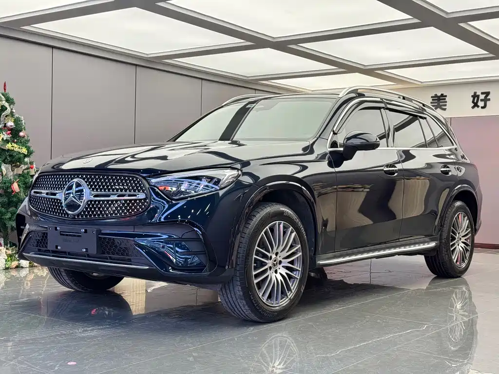Mercedes-Benz GLC 2025