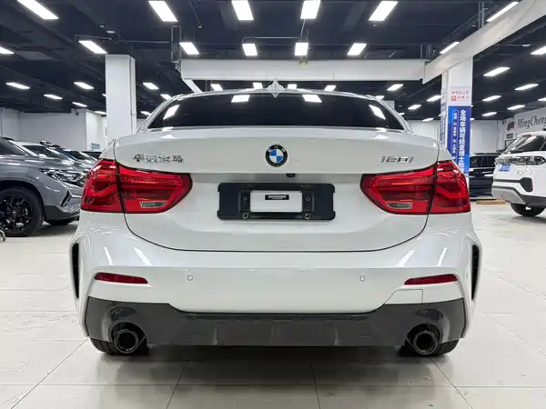 BMW 1 Series 2022