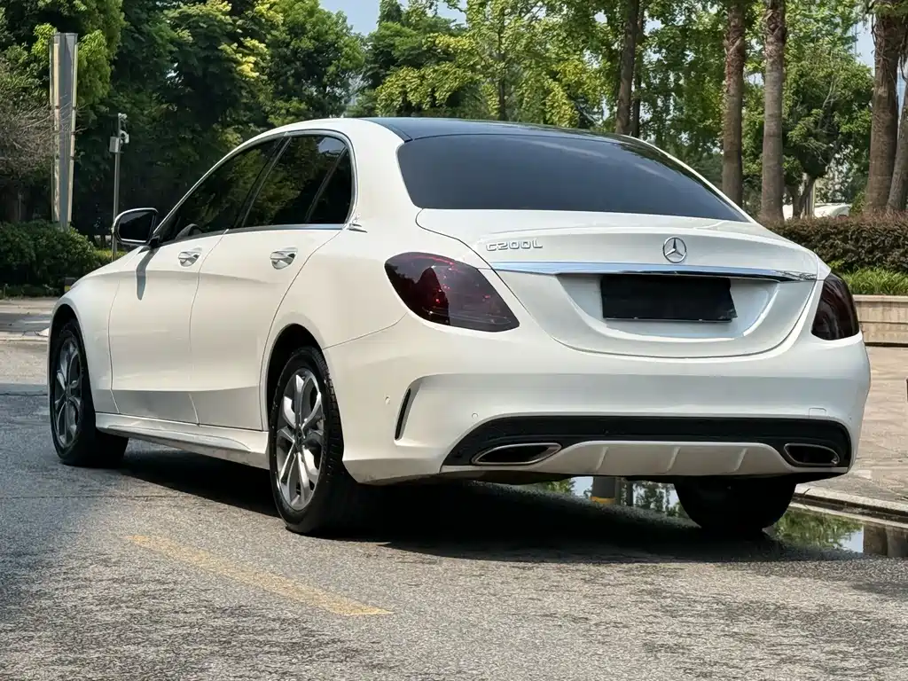Mercedes-Benz C-Class 2018