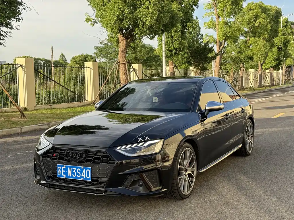 Audi S4 2023