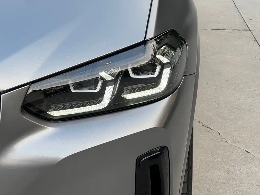 BMW iX3 2022 — фото 9
