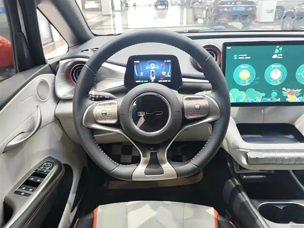 BYD Dolphin 2022 — фото 11