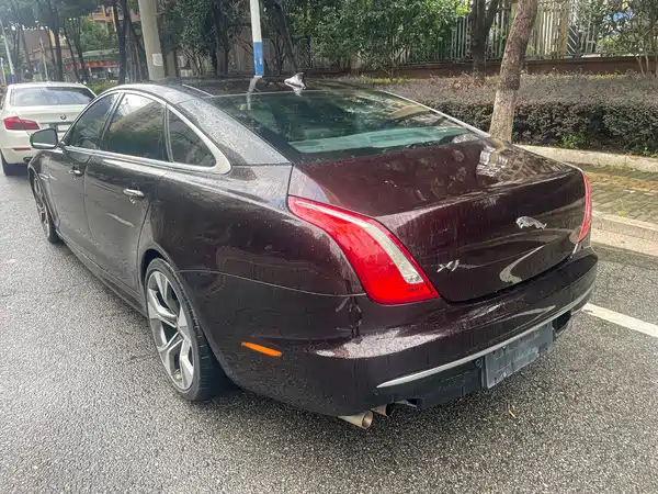 Jaguar XJ 2014