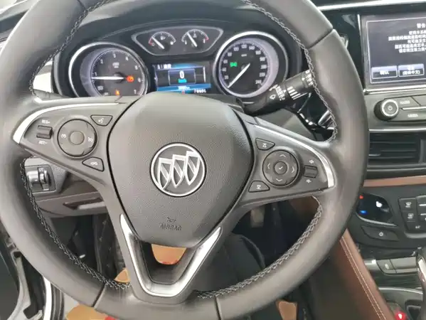 Buick Envision Plus 2018
