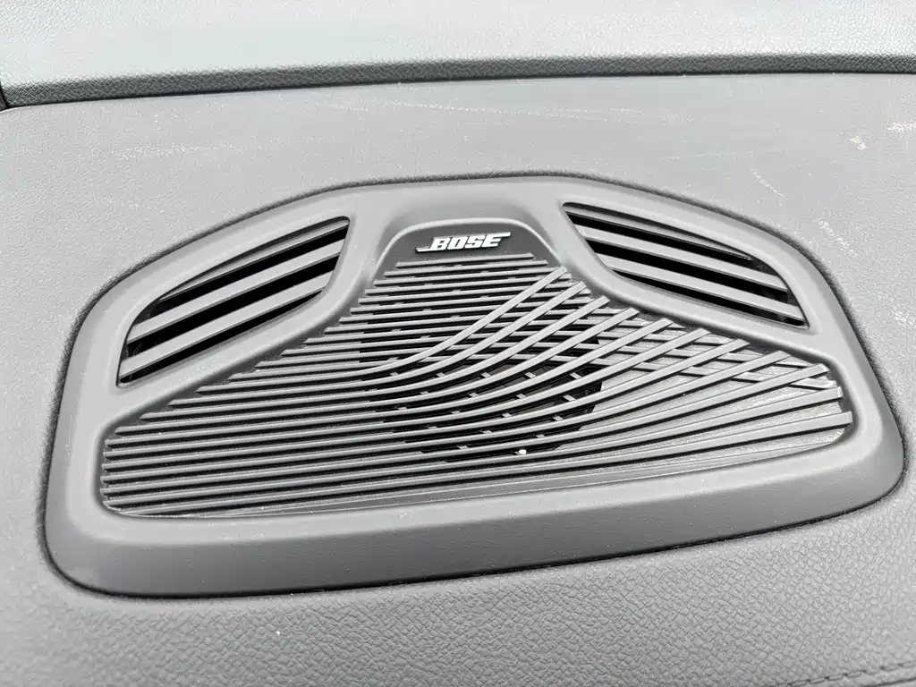 Geely Xingyue L 2022 — фото 14
