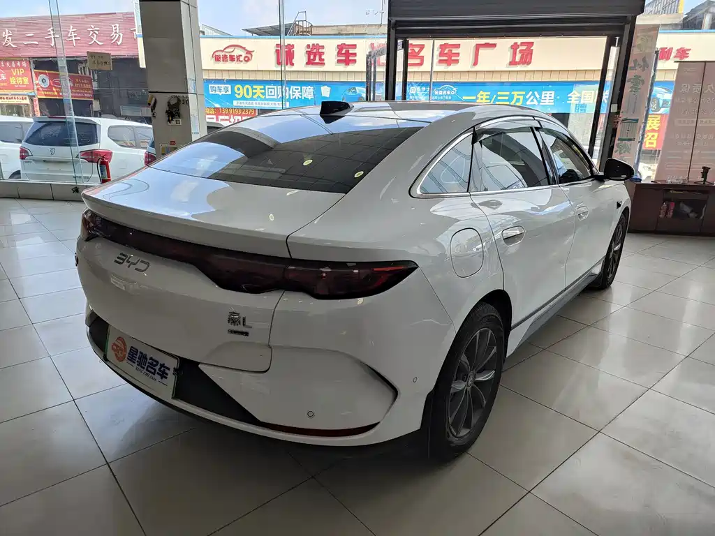 BYD Qin L 2025 — фото 13