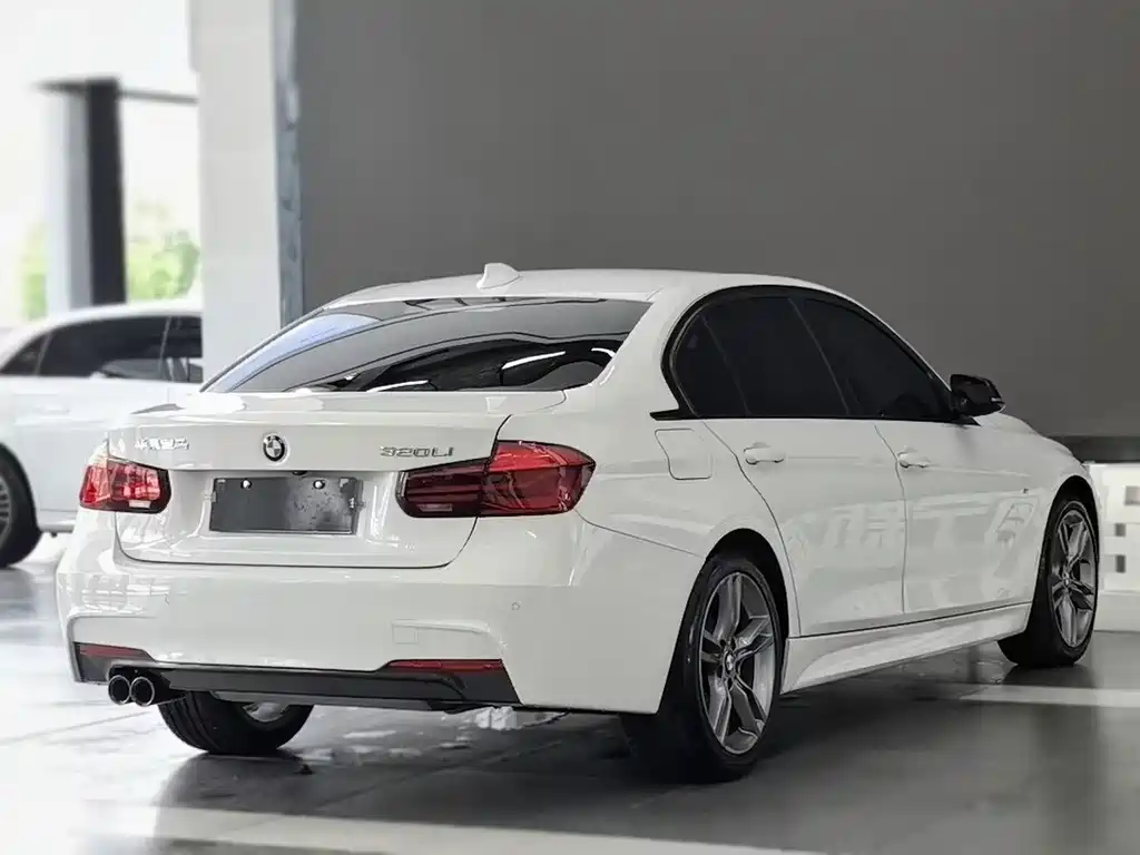 BMW 3 Series 2018