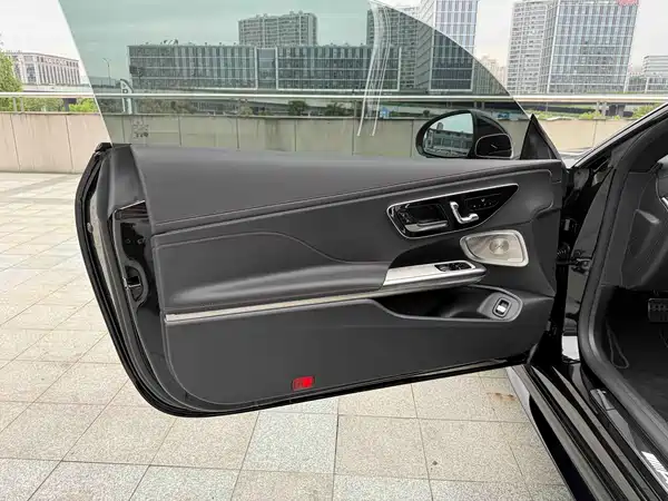 Mercedes-Benz CLE AMG 2025