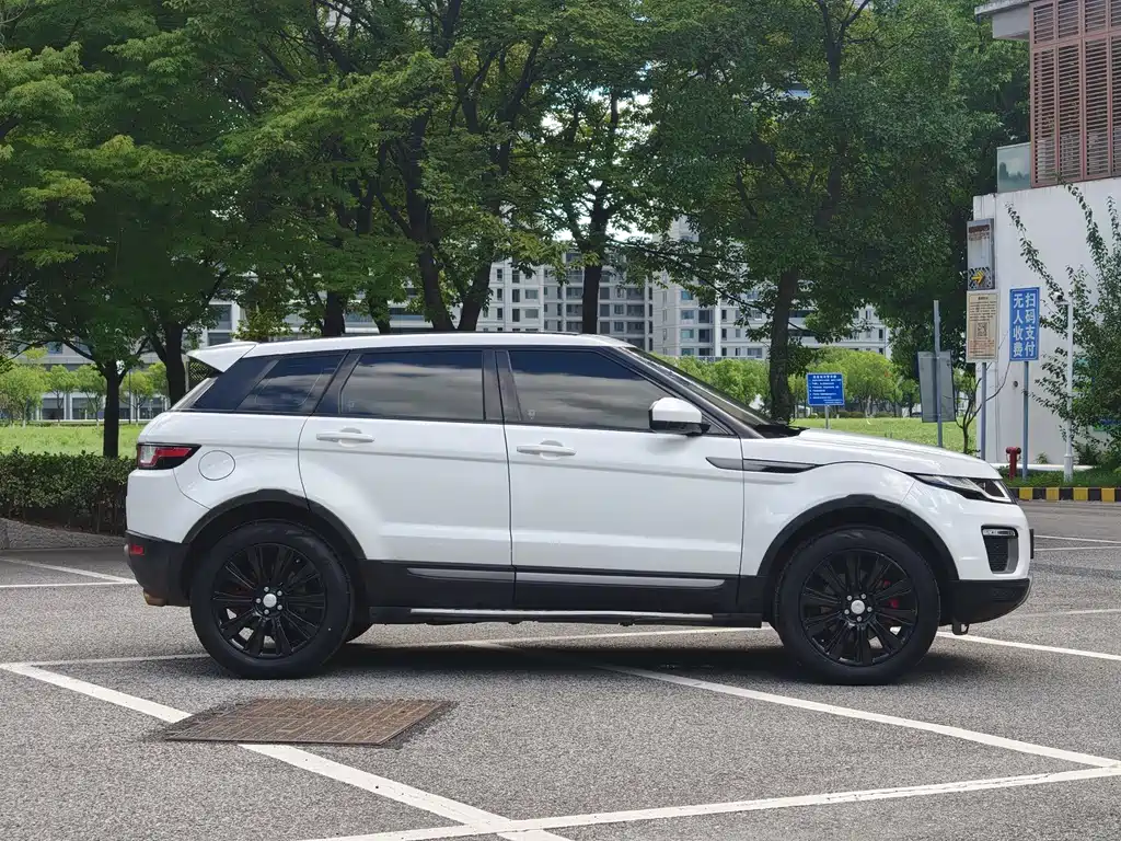 Land Rover Range Rover Evoque 2017 — фото 8