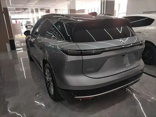 NIO ES6 2025