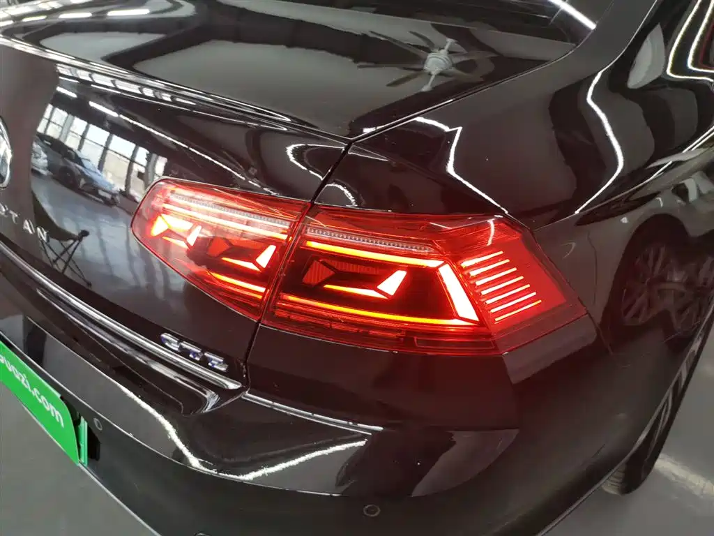 Volkswagen Magotan GTE PHEV 2023 — фото 24