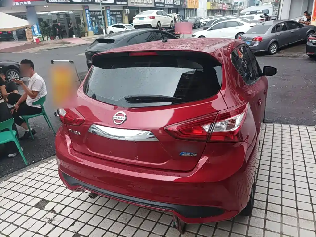 Nissan Tiida 2019