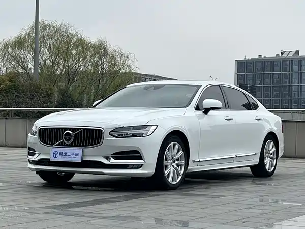 Volvo S90 2020