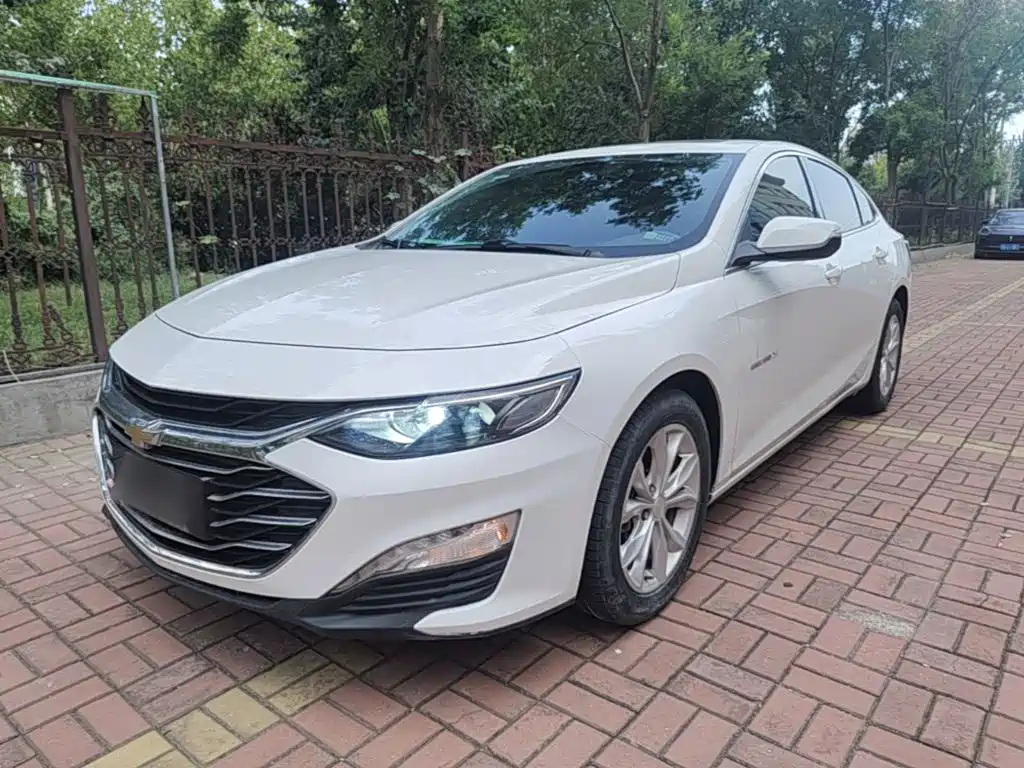 Chevrolet Malibu XL 2022 — фото 2