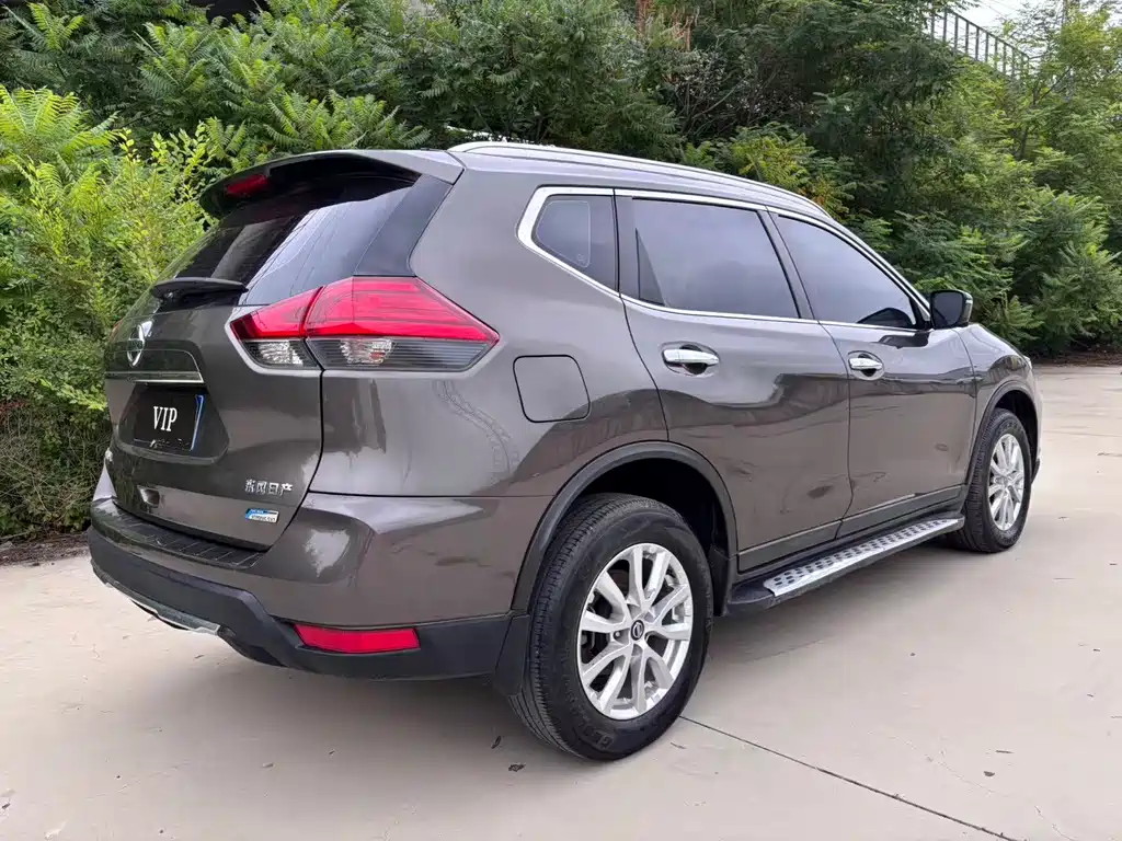 Nissan X-Trail 2017 — фото 8