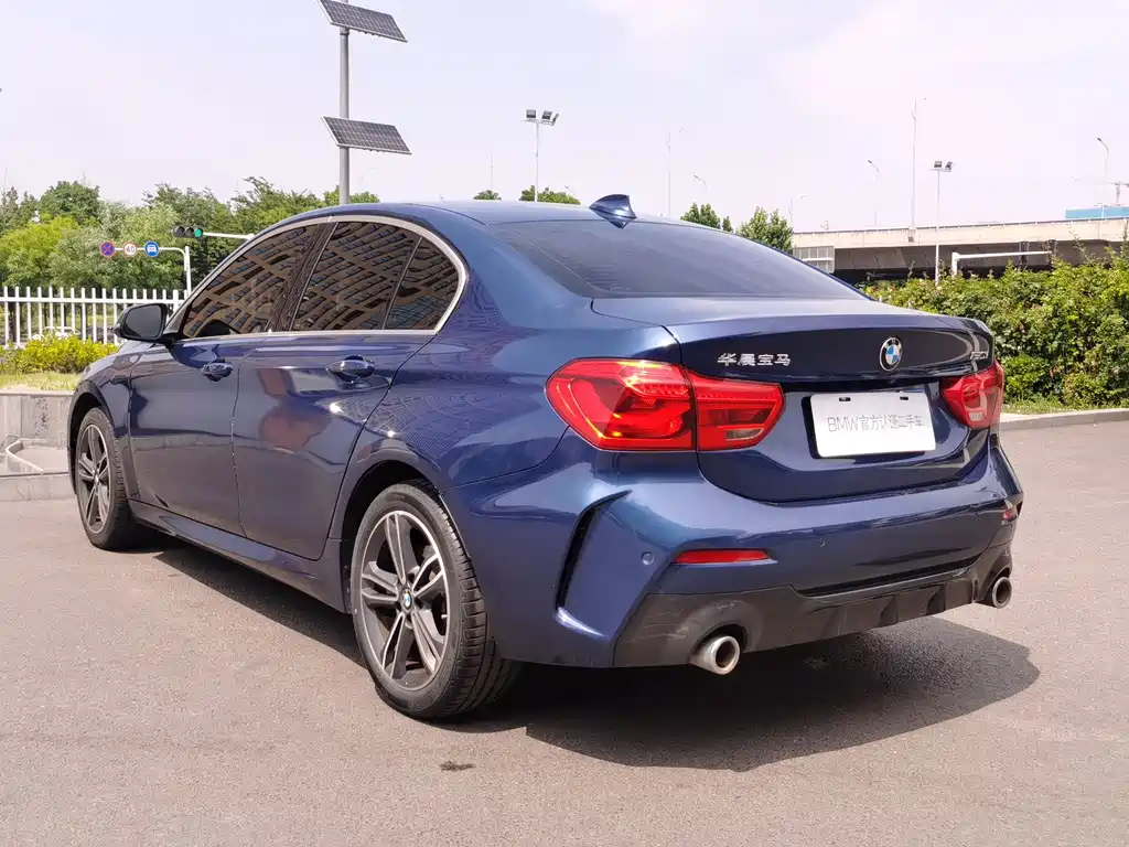 BMW 1 Series 2023