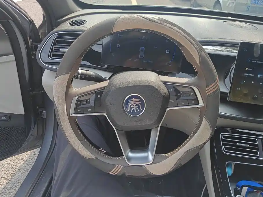 BYD Qin PLUS 2023 — фото 15