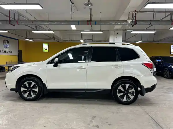 Subaru Forester 2017