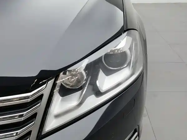 Volkswagen Magotan 2014