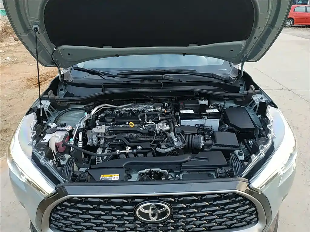 Toyota Corolla Cross 2022 — фото 17