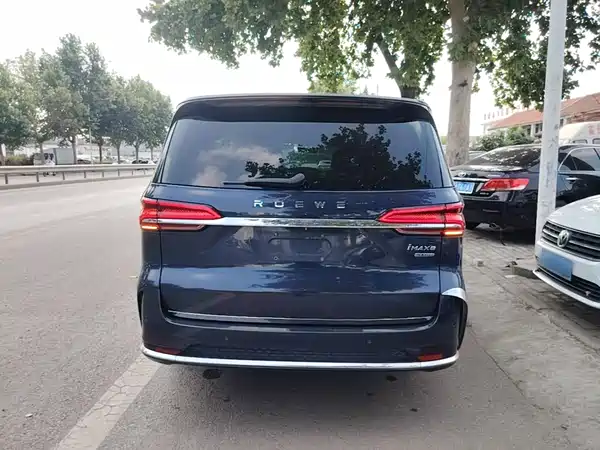 Roewe iMAX8 2021