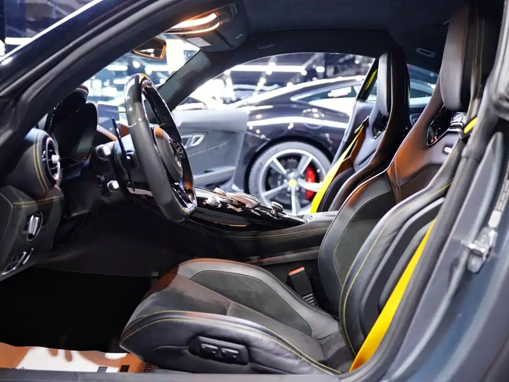 Mercedes-Benz AMG GT 2020 — фото 12