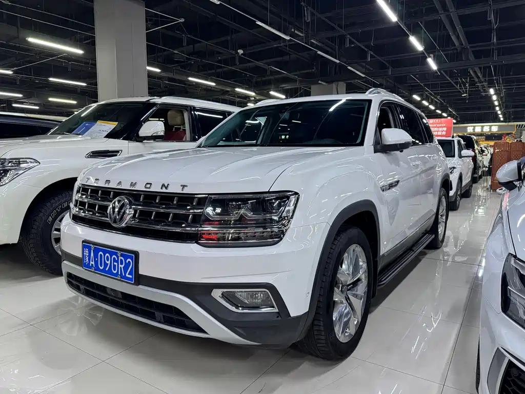 Volkswagen Teramont 2018 — фото 11