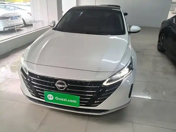 Nissan Teana 2023