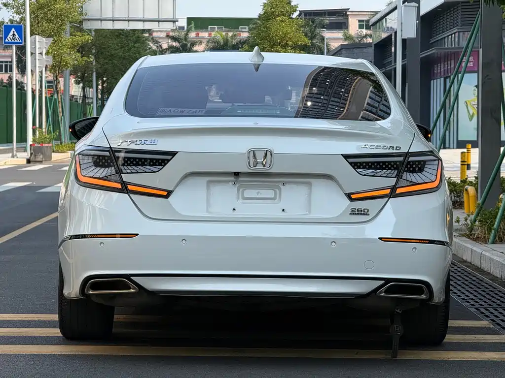 Honda Accord 2021 — фото 11