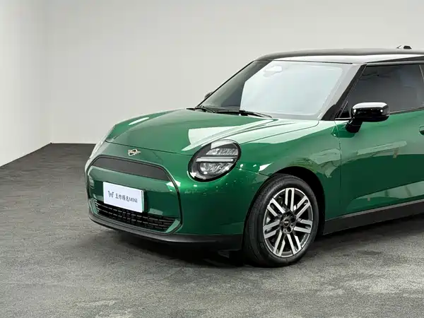 MINI Cooper 2025