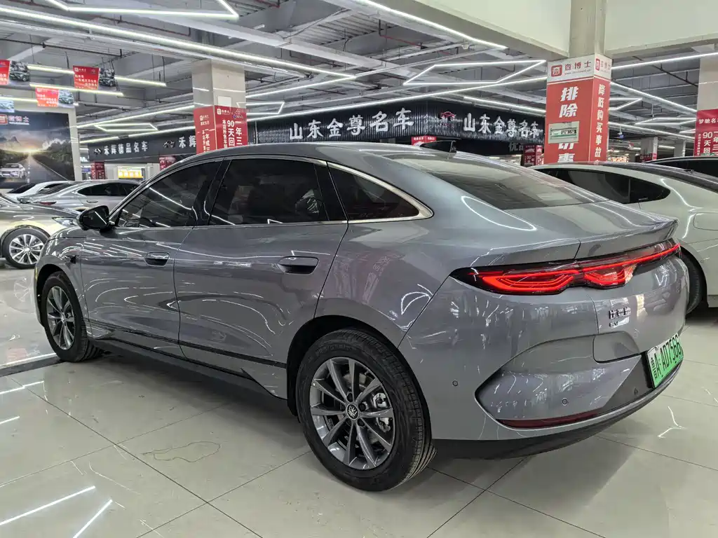 BYD Qin L 2026 — фото 8