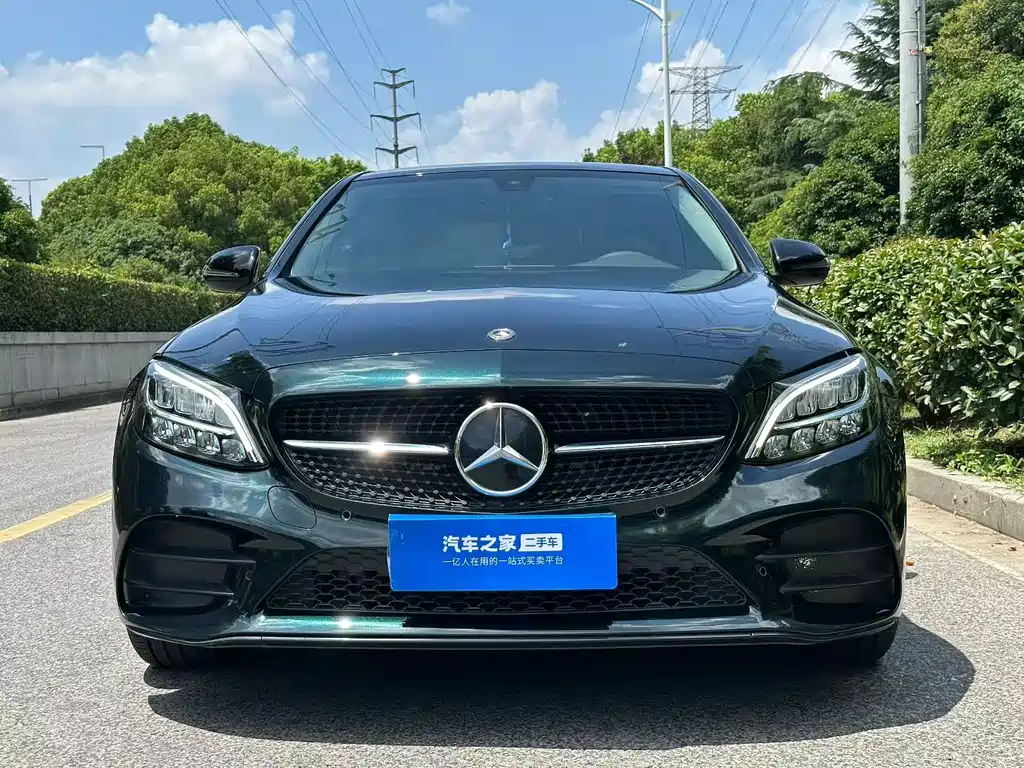 Mercedes-Benz C-Class 2021