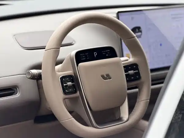 Li Auto i8 2026