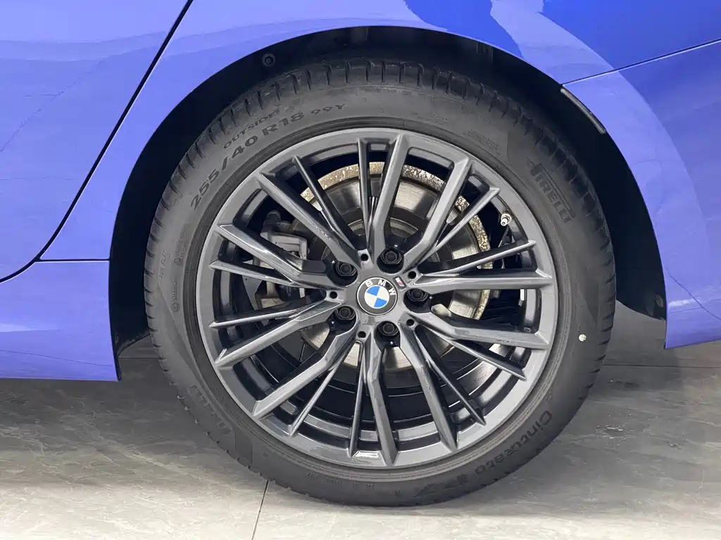 BMW 3 Series 2022 — фото 19
