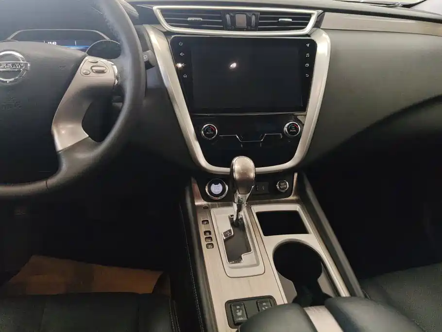 Nissan Murano 2019 — фото 13