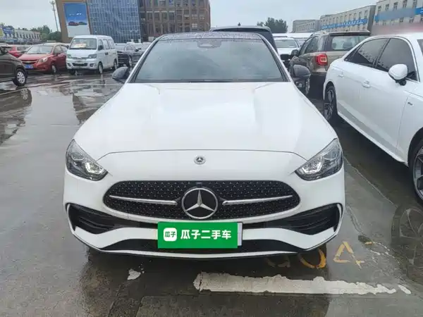 Mercedes-Benz C-Class 2023