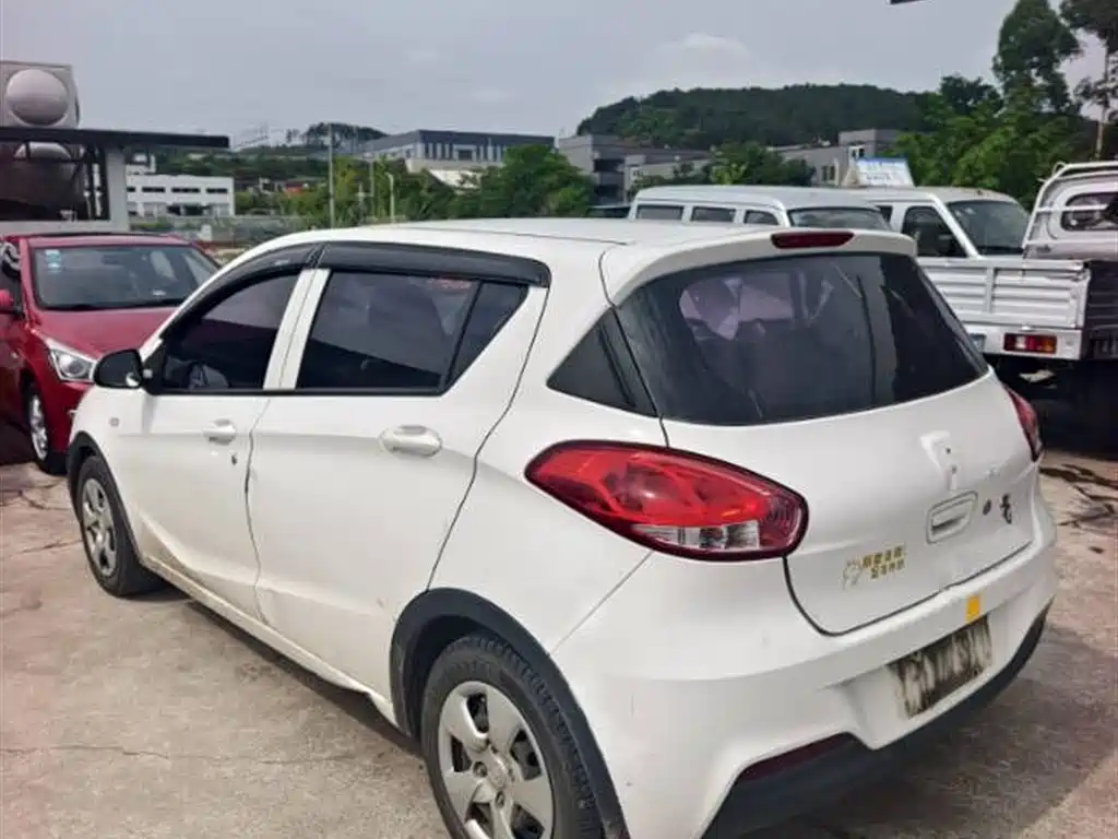 Baojun 310 2017