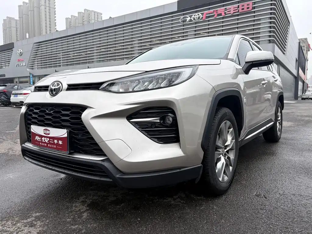 Toyota Wildlander 2022 — фото 1