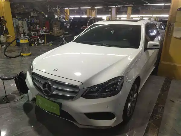 Mercedes-Benz E-Class 2015