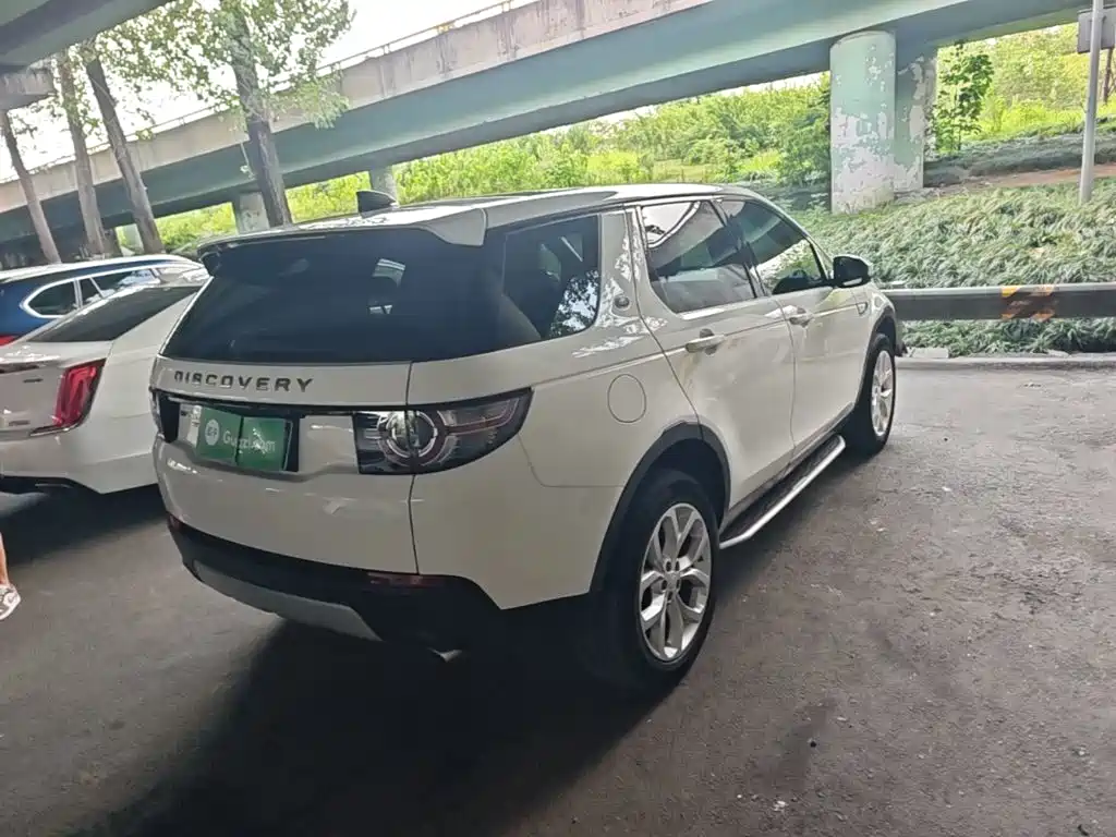 Land Rover Discovery Sport 2018 — фото 7