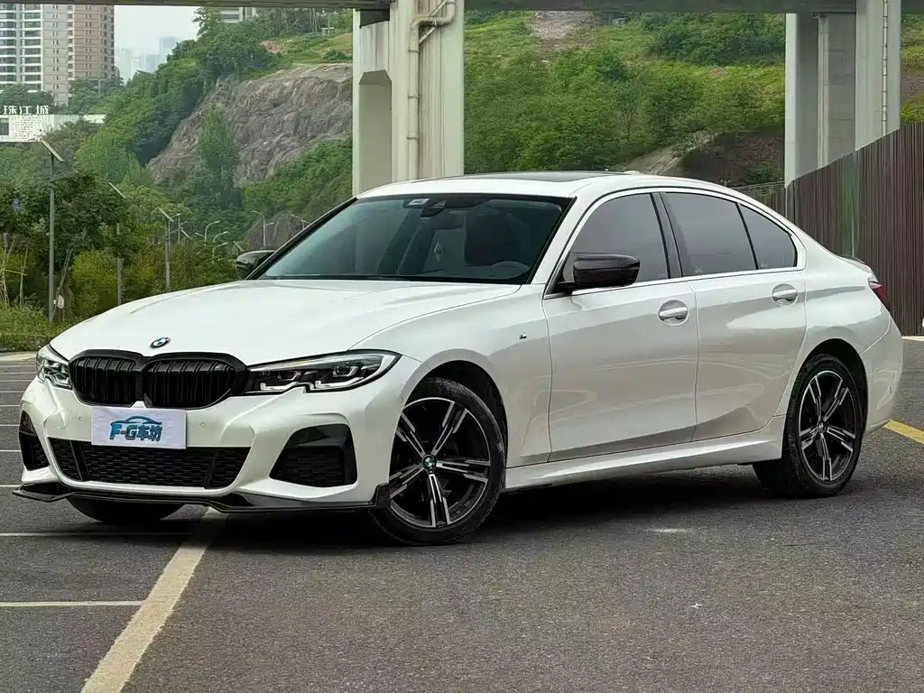 BMW 3 Series 2021