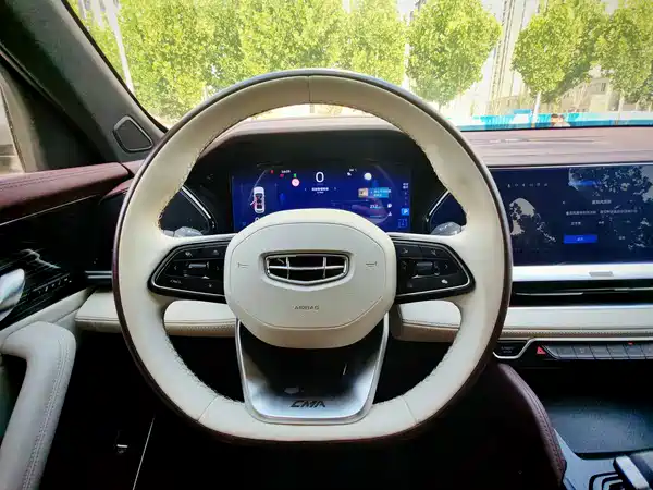 Geely Xingyue L 2022